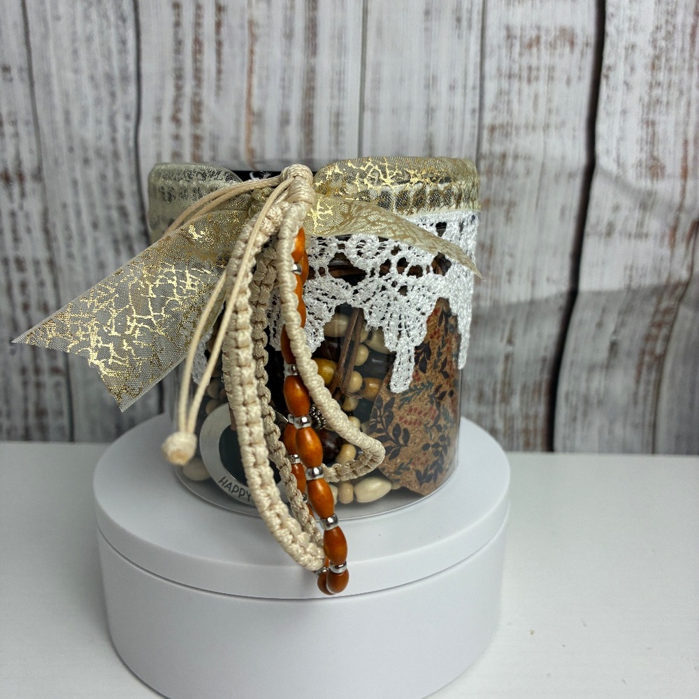 Mystery Treasure 12 oz Jar - Lot 0264